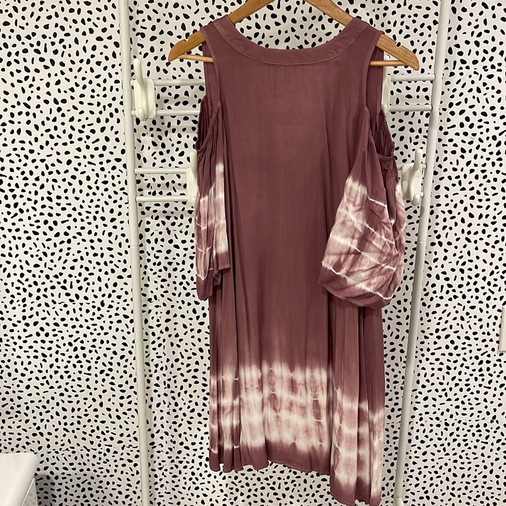She + Sky linen Cold Shoulder Tie Dye